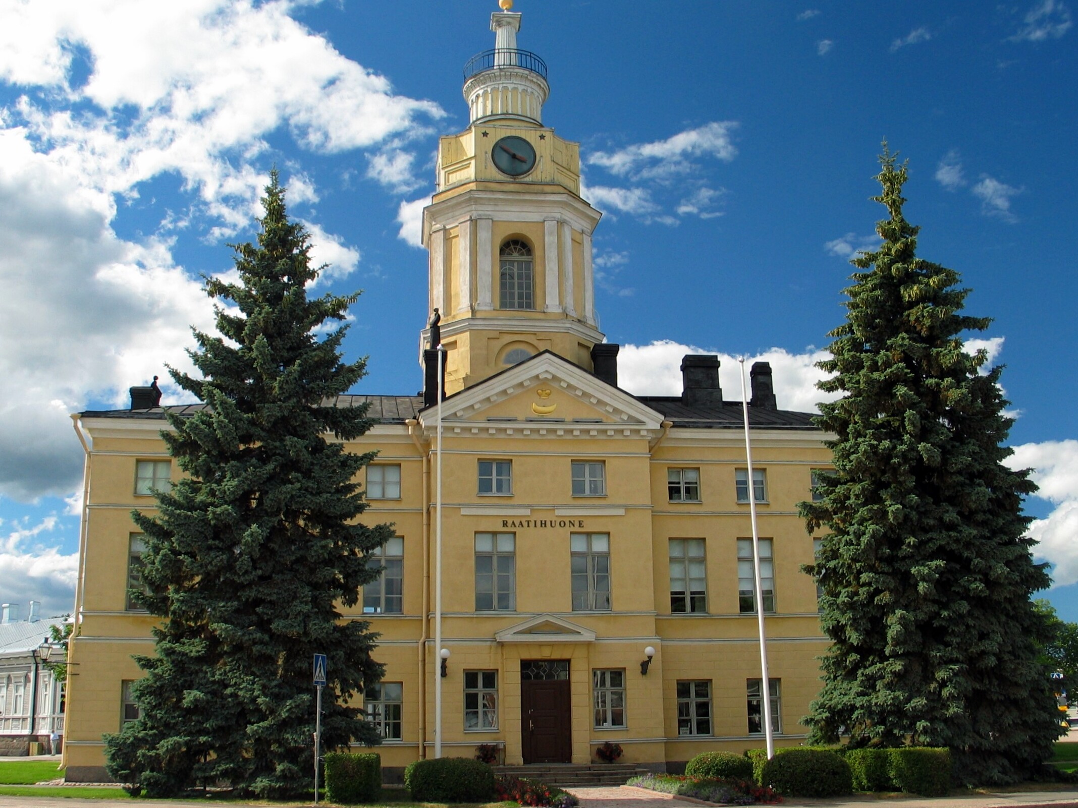 The Town Hall is literally the center of Hamina city — Hamina