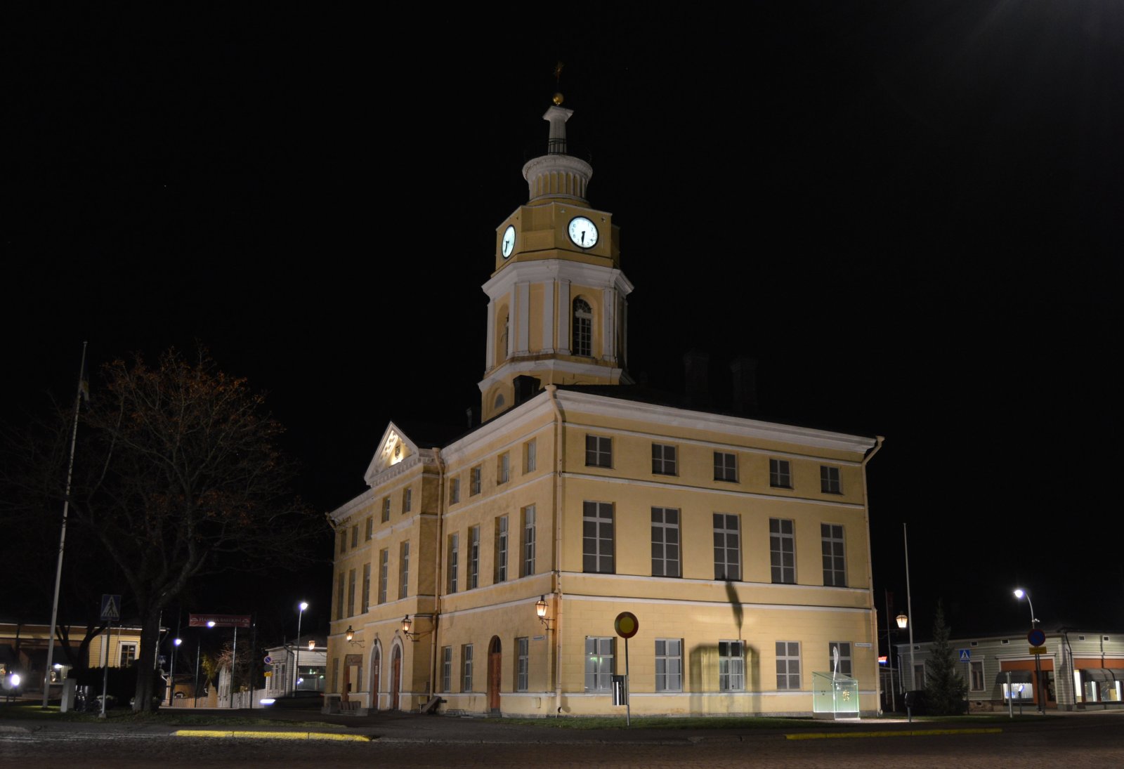 The Town Hall is literally the center of Hamina city - Hamina | Secret World Trip Planner