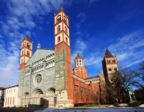 Abbazia di Sant’Andrea a Vercelli - Vercelli | Secret World Trip Planner