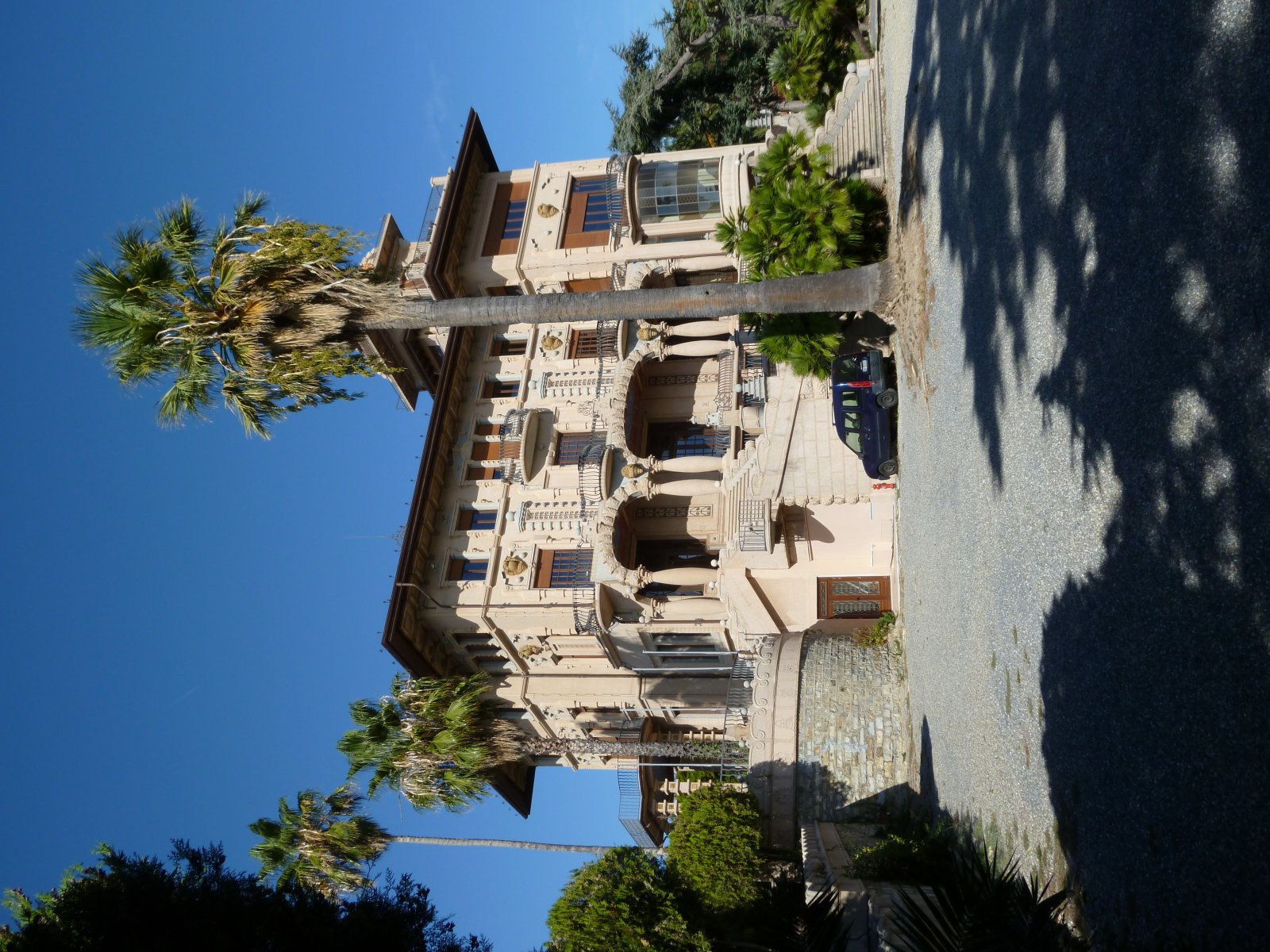 Banyolan Museum ing Villa Grock - Imperia | Secret World Trip Planner