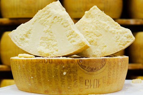 Musée du Parmigiano Reggiano - Soragna | Secret World Trip Planner