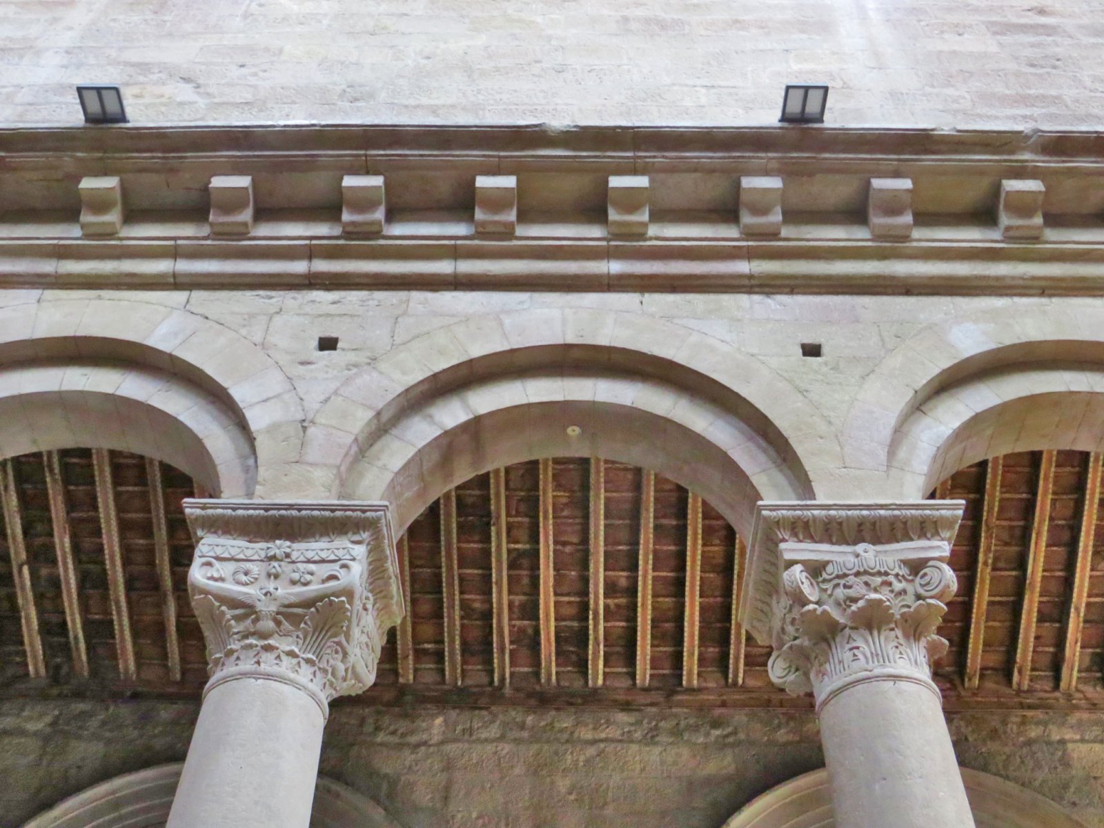 Viterbo / Katedralen i San Lorenzo - Viterbo | Secret World Trip Planner