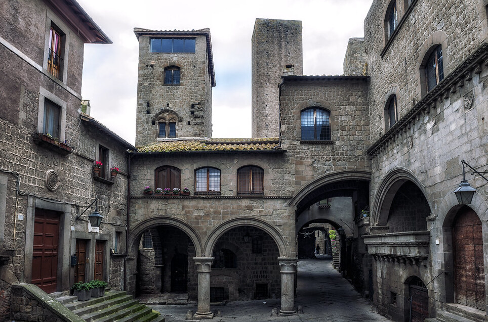 비테르보:산 펠레그리노 중세 지구 - Viterbo | Secret World Trip Planner