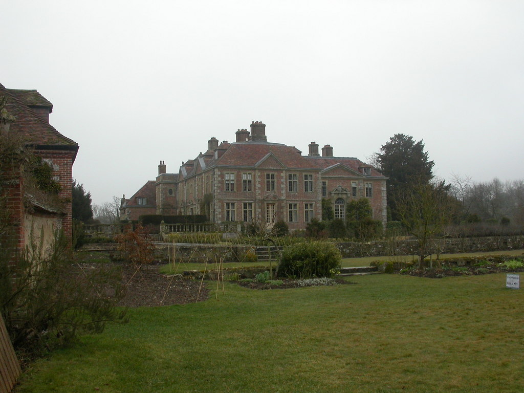 The amazing Gardend of Heale House - Middle Woodford | Secret World Trip Planner