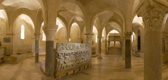 Hang Osimo - Osimo | Secret World Trip Planner