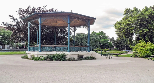 Parc du Champ de Mars - Colmar | Secret World Trip Planner
