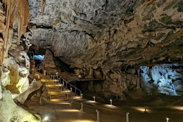 A la découverte des merveilles des grottes de Cango : Un voyage à travers les grottes majestueuses d'Afrique du Sud — Oudtshoorn