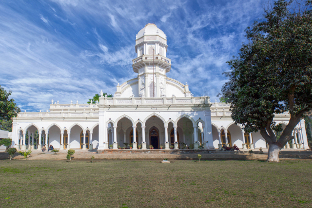 La bibliothèque centrale de Bahawalpur - Bahawalpur | Secret World Trip Planner
