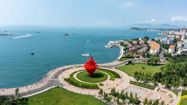 Piazza Quarto Maggio - Qing Dao Shi | Secret World Trip Planner