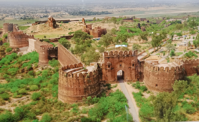 Forte di Rohtas, - Rohtas | Secret World Trip Planner
