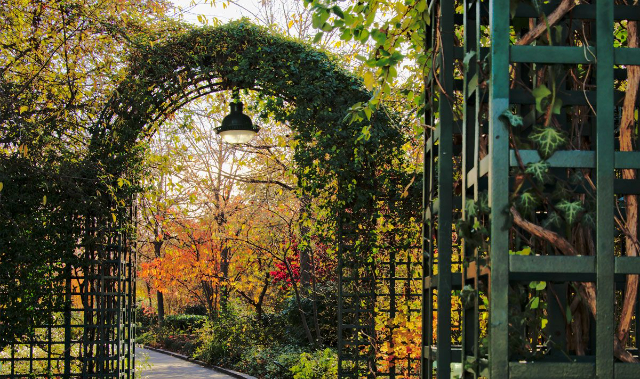 Promenade Plantee (Paris) - Paris | Secret World Trip Planner