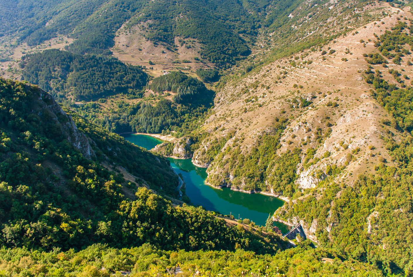 Abruzzo: Strelca Gorge - Anversa degli Abruzzi | Secret World Trip Planner
