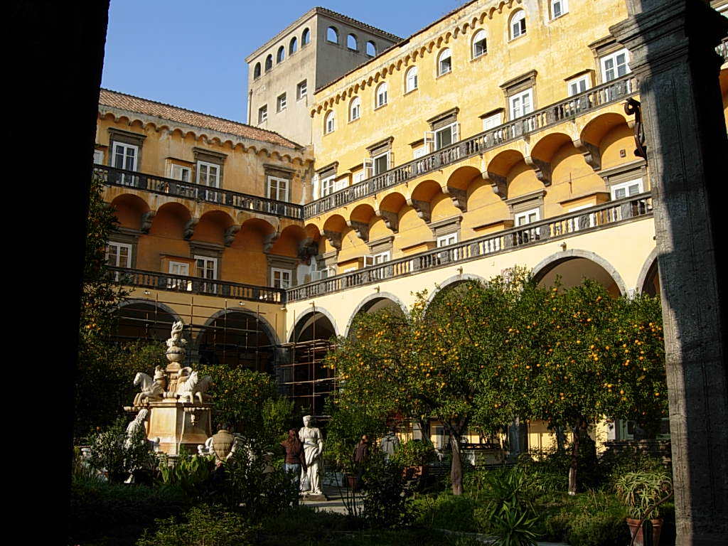 Kostol Santi Marcellino e Festo - Napoli | Secret World Trip Planner