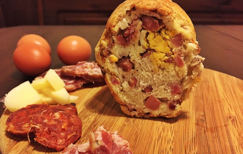 Pâques et le napolitain Tortano Napoletano, - Pasticceria Giovanni Scaturchio | Secret World Trip Planner