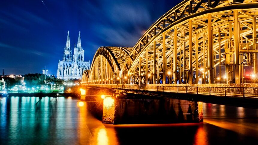 Hohenzollern Bridge and the ‘Love Padlocks' — Colonia