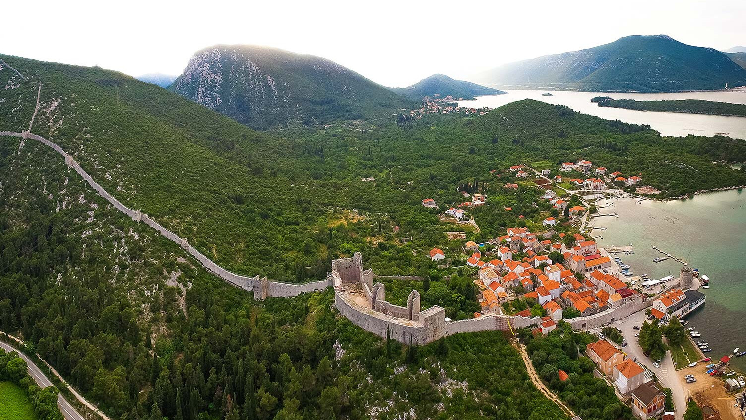 La pierre : la plus longue muraille fortifiée du monde - Secret World — Stagno