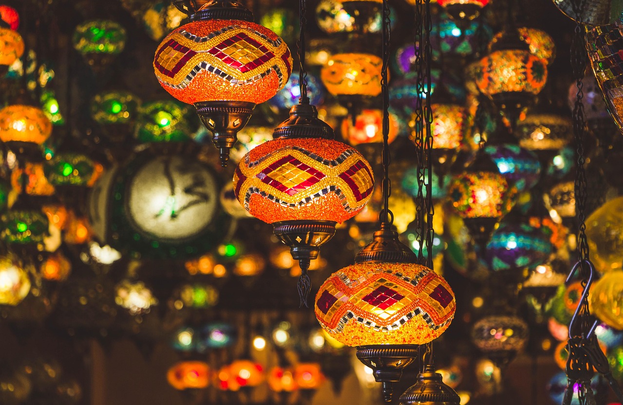 El Chor Bazaar de Mumbai - Mumbai | Secret World Trip Planner