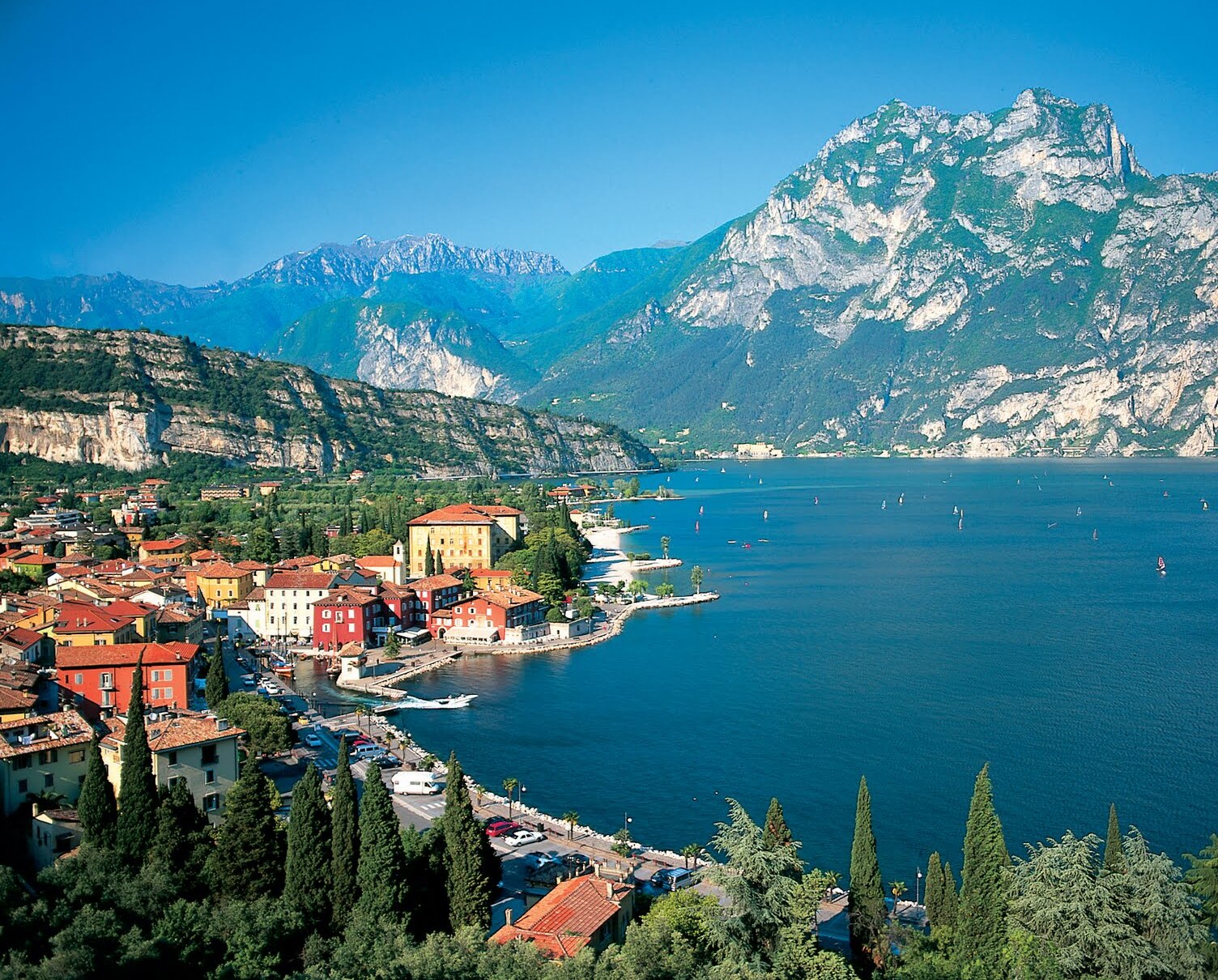 Garda | Der größte See Italiens - Lago di Garda | Secret World Trip Planner