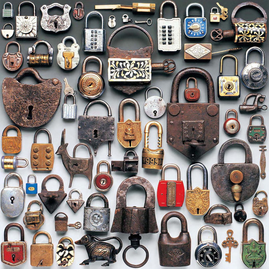 Museo dei Lucchetti - Cedogno | Secret World Trip Planner