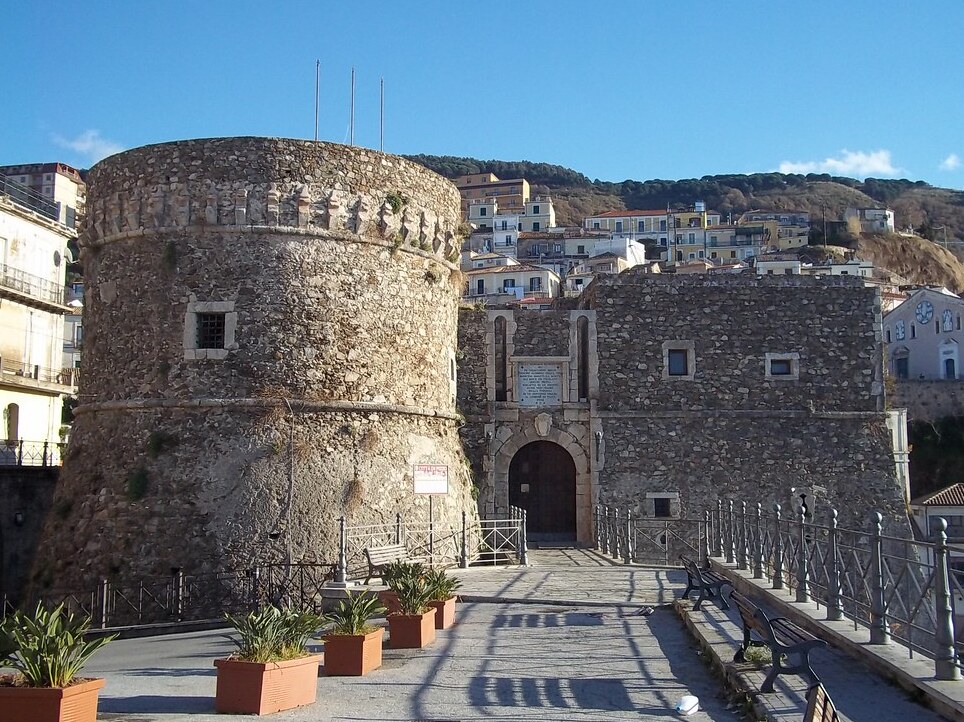Castello di Pizzo - Pizzo | Secret World Trip Planner