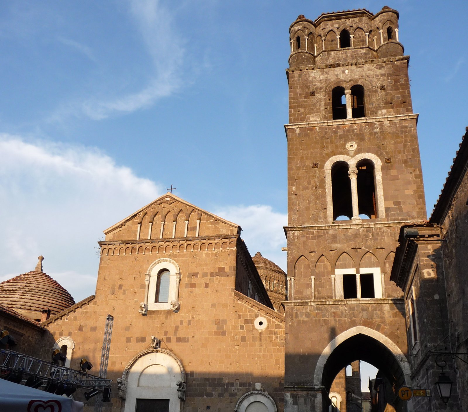 Cathédrale de Saint-Michel l'Archange - Caserta | Secret World Trip Planner