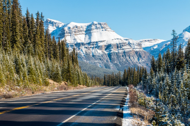 The Icefields Parkway - Jasper | Secret World Trip Planner