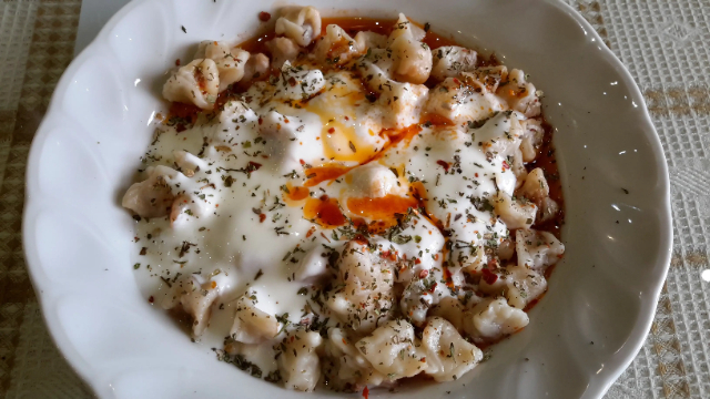 Manti ou raviolis turcs - Kumbaracı Ykş. No:66 | Secret World Trip Planner