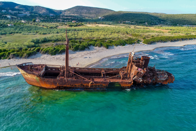 Dimitrios laevavrakk - Βαλτάκι | Secret World Trip Planner