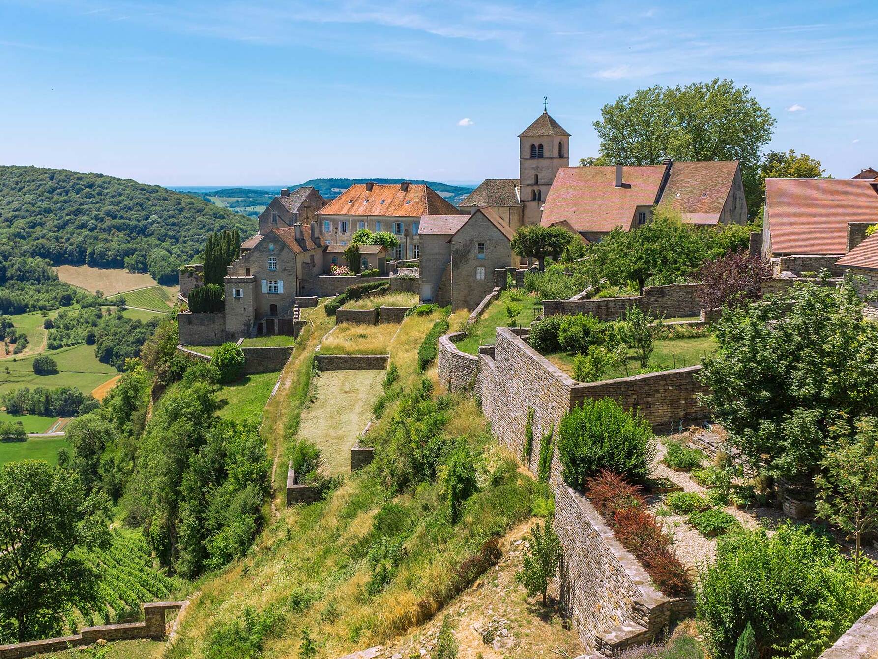 Château-Chalon et les vignobles de la vallée de la Seille — Château-Chalon