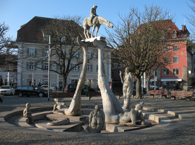 Fontana del Lago di Costanza Rider - Überlingen | Secret World Trip Planner