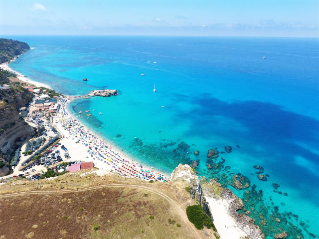 Bucht von Riaci - Santa Domenica | Secret World Trip Planner