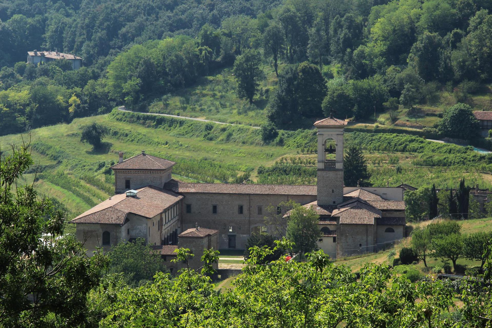 माजी Monastero di Astino - Bergamo | Secret World Trip Planner