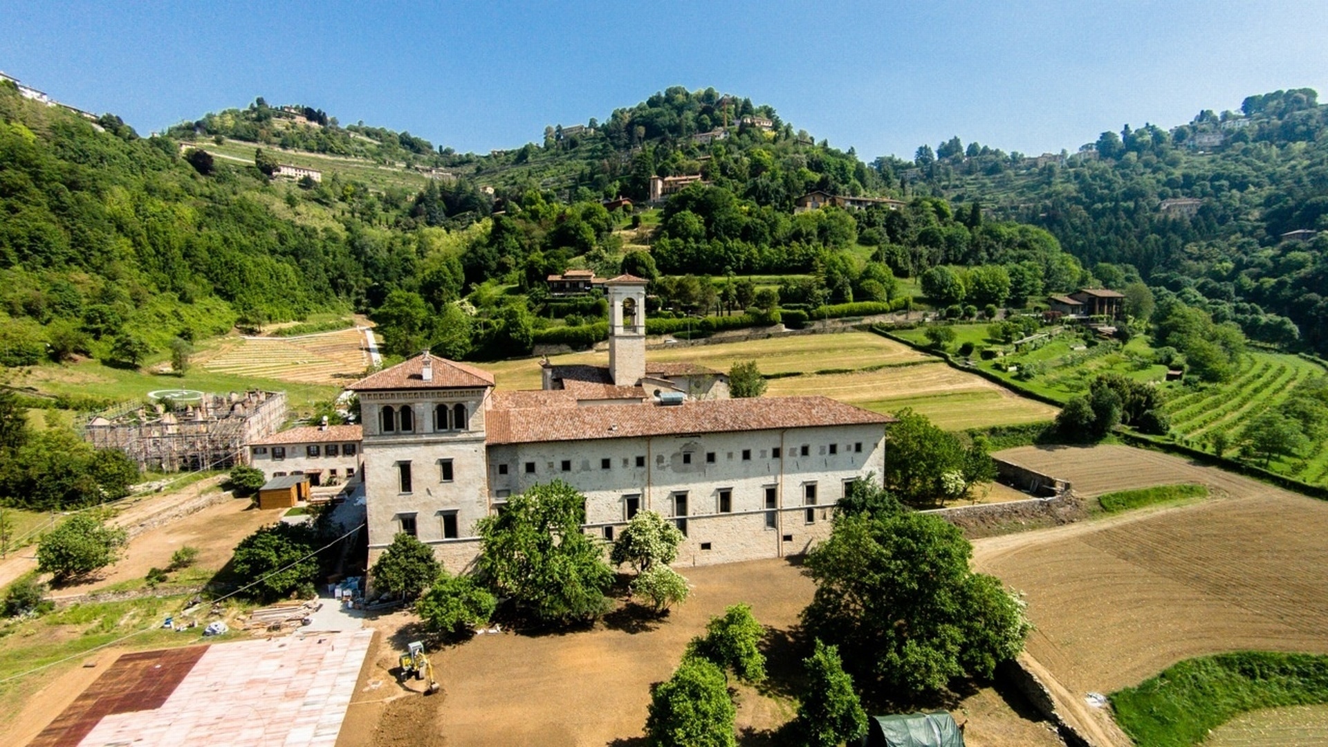 माजी Monastero di Astino - Bergamo | Secret World Trip Planner