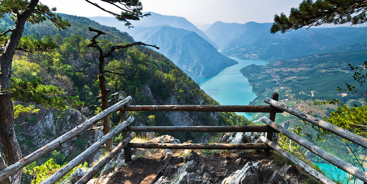 Serbie | Parc national de Fruska Gora — Rakovac
