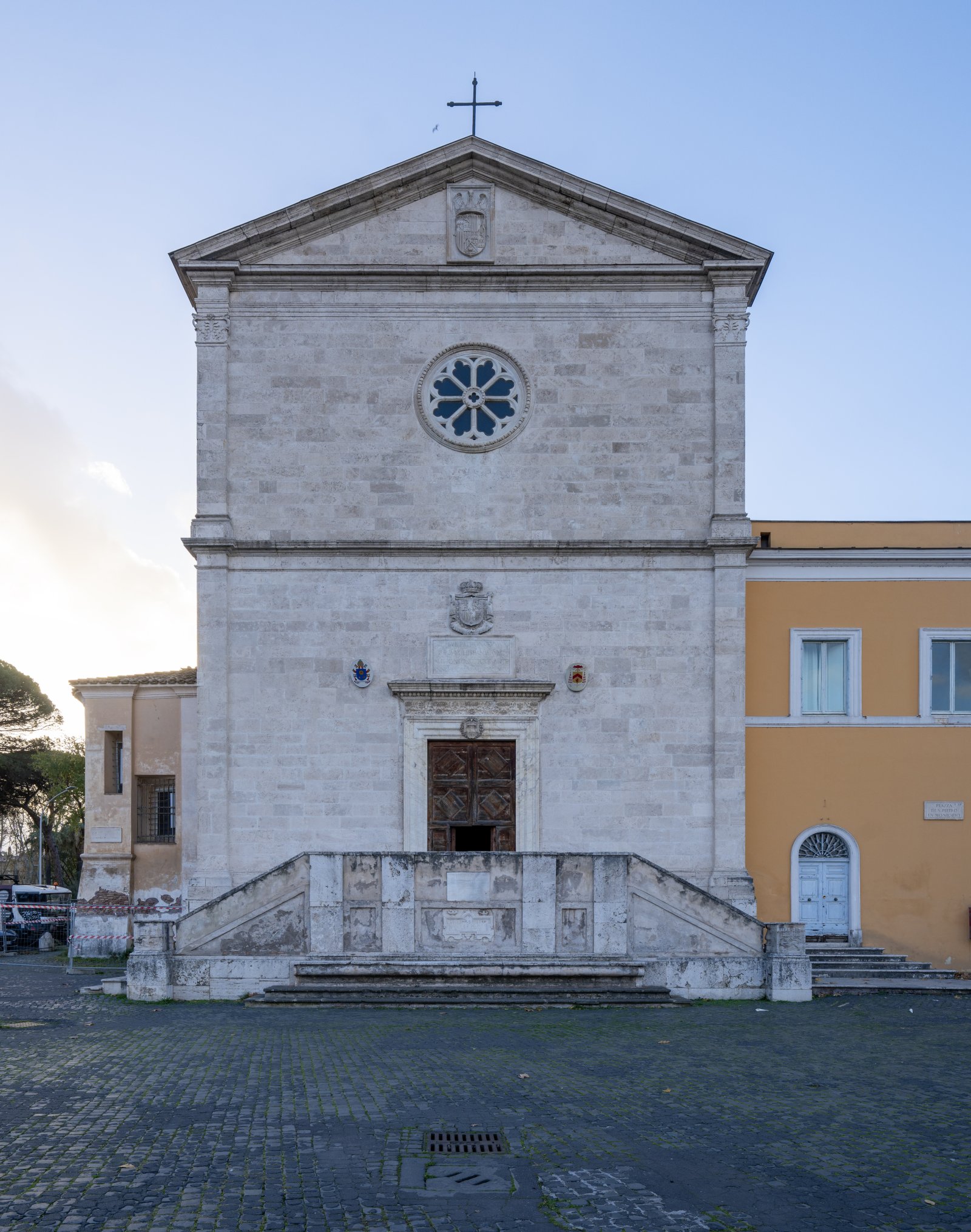 Piazza di S. Pietro in Montorio, - Roma | Secret World Trip Planner