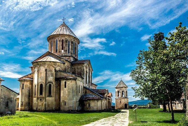 Georgia | Gelati Monastery — Motsameta
