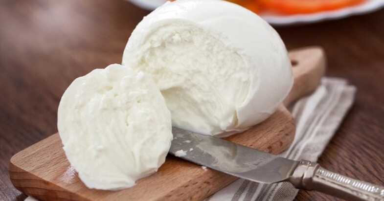 Buffalo Mozzarella di Bufala Campana - Aversa | Secret World Trip Planner