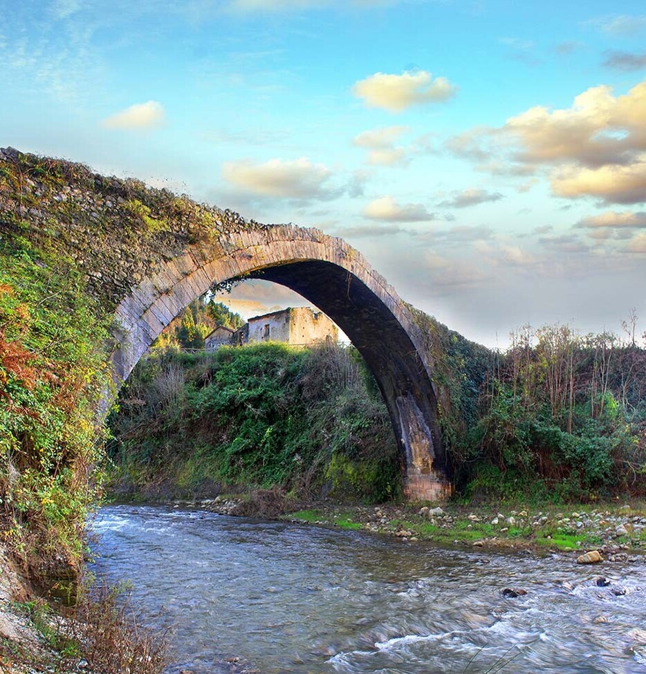Hannibal's Bridge : Among the oldest in Italy - Scigliano | Secret World Trip Planner