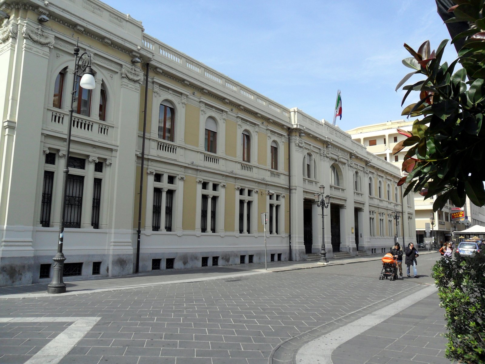Reggio Calabria ve peri Morgana efsanesi - Reggio Calabria | Secret World Trip Planner