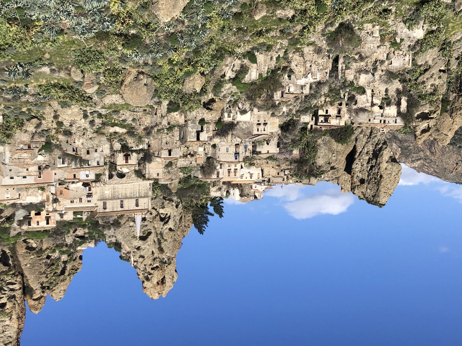Pentedattilo: il borgo del mito - Pentidattilo | Secret World Trip Planner