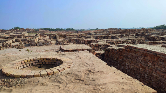 La merveille archéologique de Mohenjo-Daro - Mohenjo-daro | Secret World Trip Planner