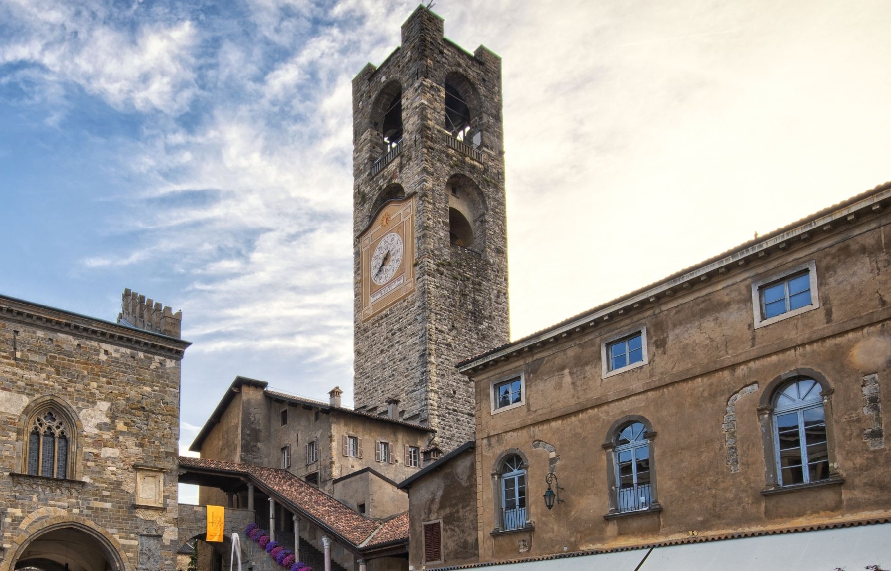 Kami dan yang Campanone - Bergamo | Secret World Trip Planner