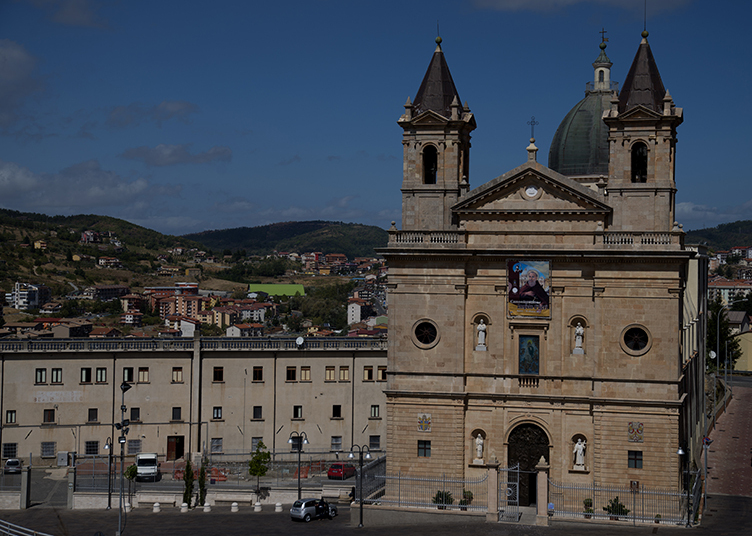Sanctuaire d'Acre - Acri | Secret World Trip Planner