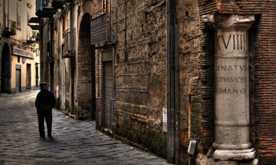 Aversa dhe qendra e saj e bukur e lashtë - Aversa | Secret World Trip Planner