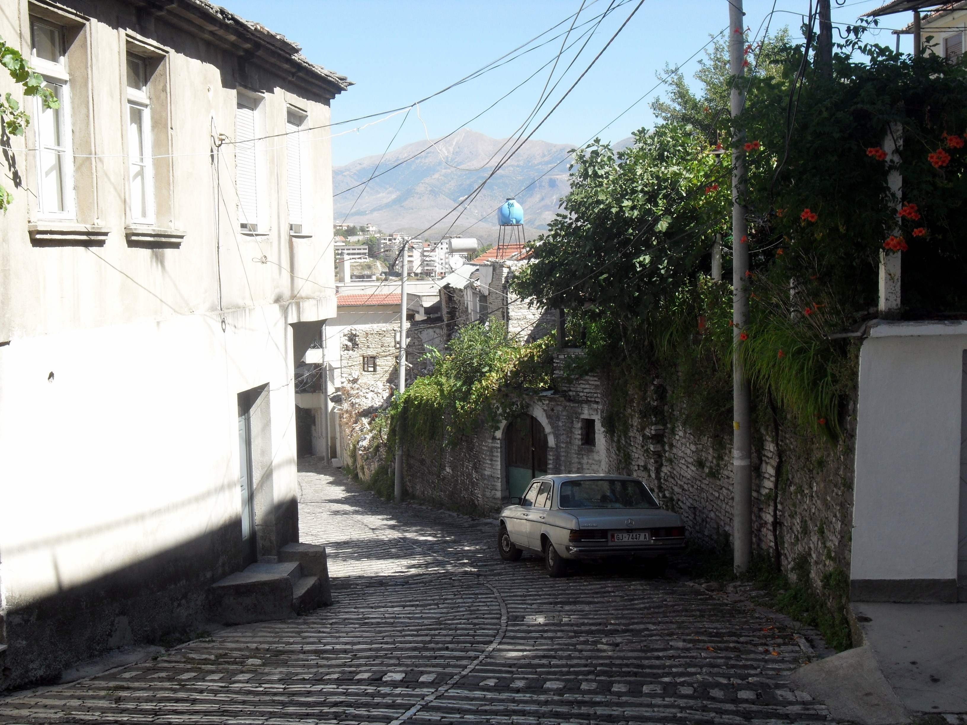 La ville d'Argirocastro (en albanais Gjirokastër) - Argirocastro | Secret World Trip Planner