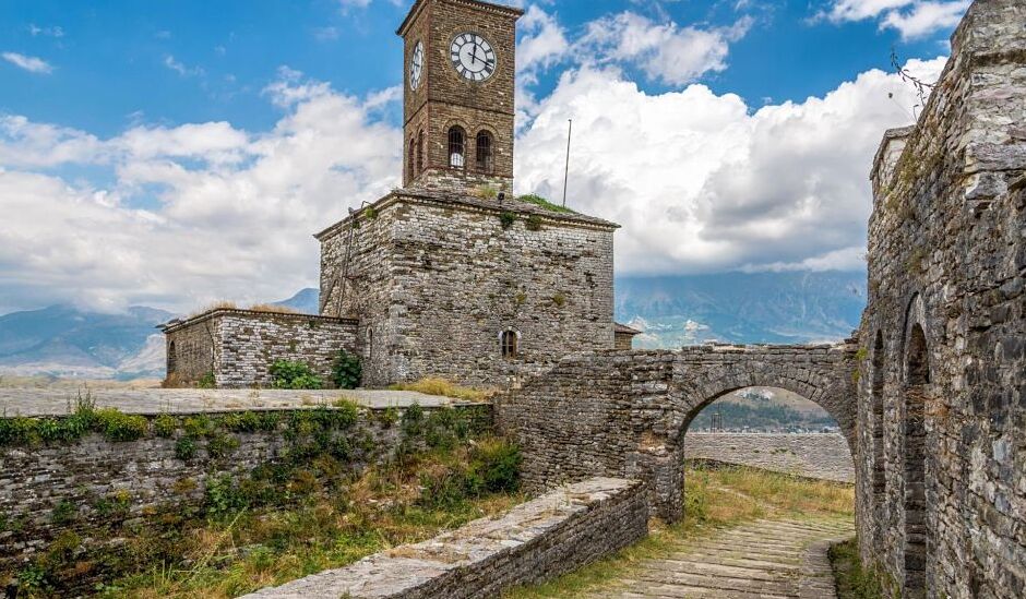 Le Musée national des armes - Gjirokastër | Secret World Trip Planner