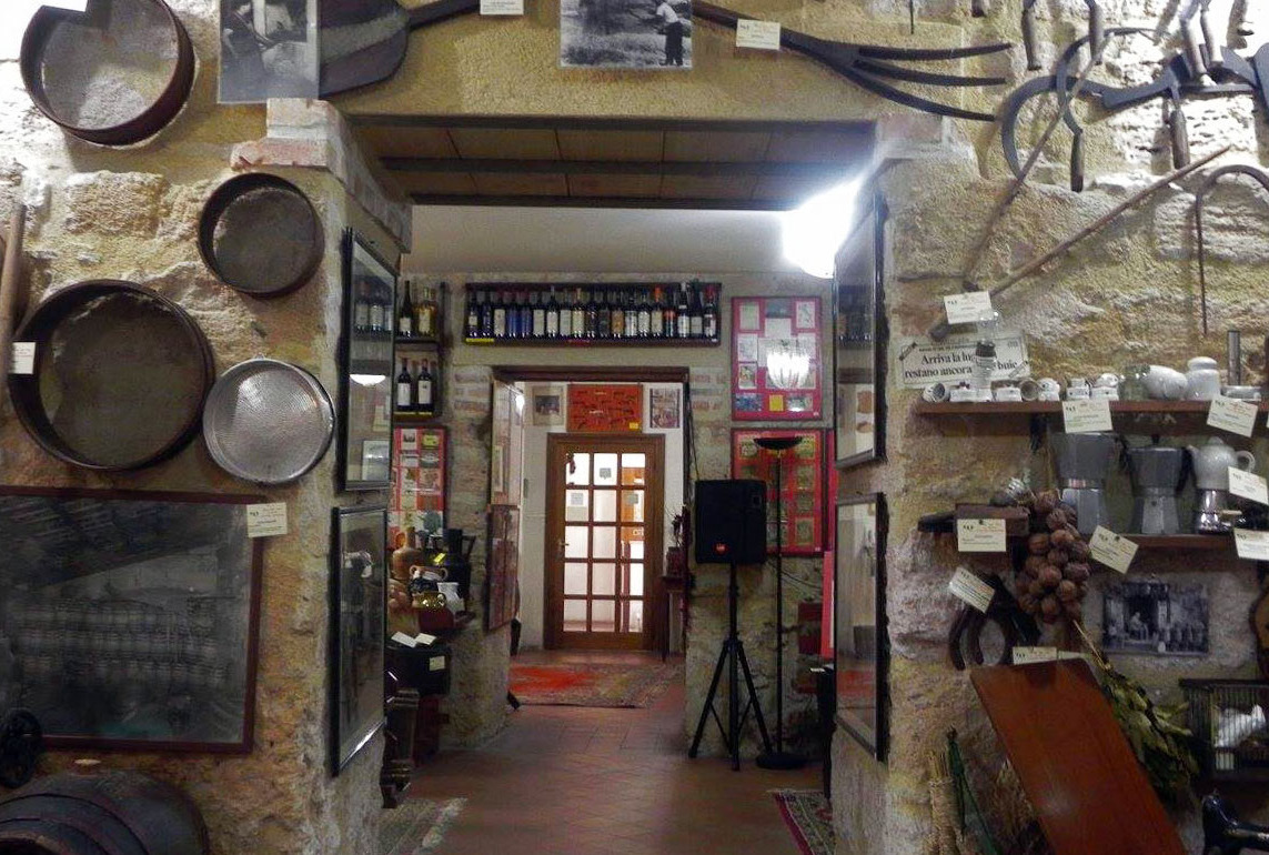 Palerm / Museu del vi i camperoles de la civilització - Manduria | Secret World Trip Planner