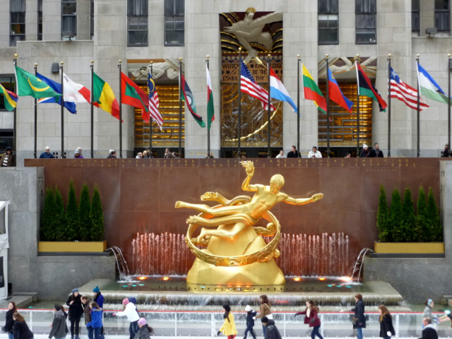 La fontaine de Prométhée - New York | Secret World Trip Planner