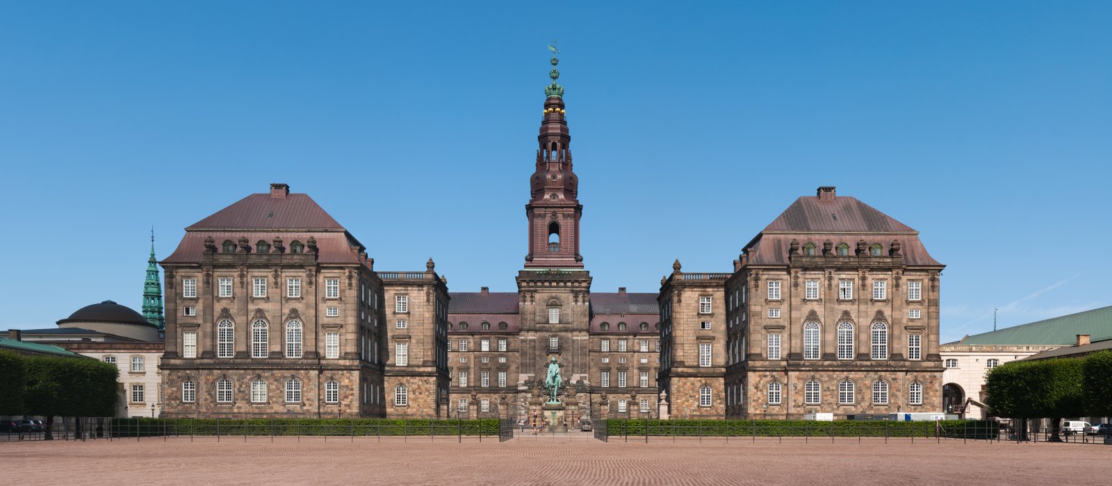 The Baroque Christiansborg Palace - København | Secret World Trip Planner