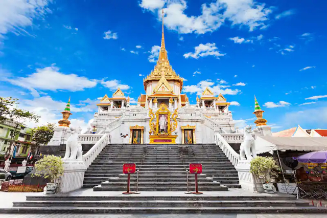 Wat Traimit Withayaram and the Golden Buddha - Khet Samphanthawong | Secret World Trip Planner
